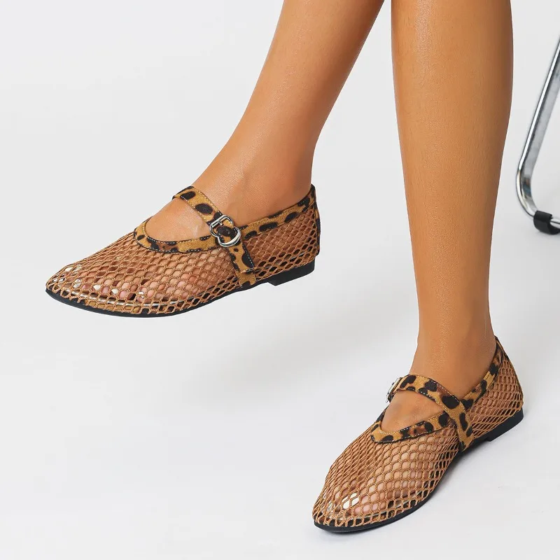 

In Summer Wear Round Toe Straight Buckles Casual and Comfortable Women's Flats Cut-out Mary Jane Single Shoes Fishnet Shoes