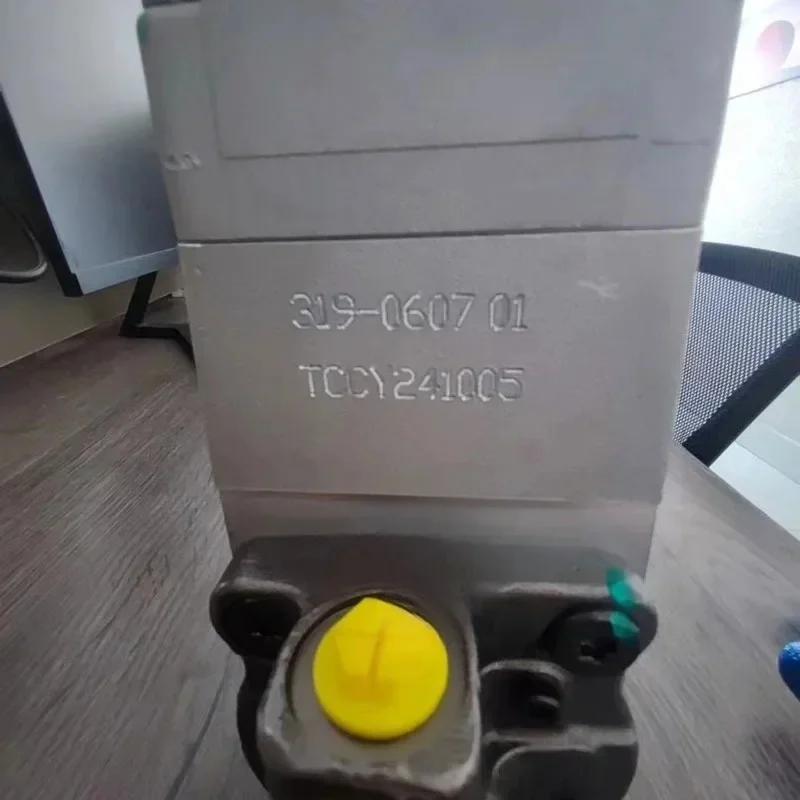 hot sale 20R1635 20R-1635 Engine Part Pump 476-8766 4768766 476-8769 4768769 Fuel Pump 384-0622 3840622