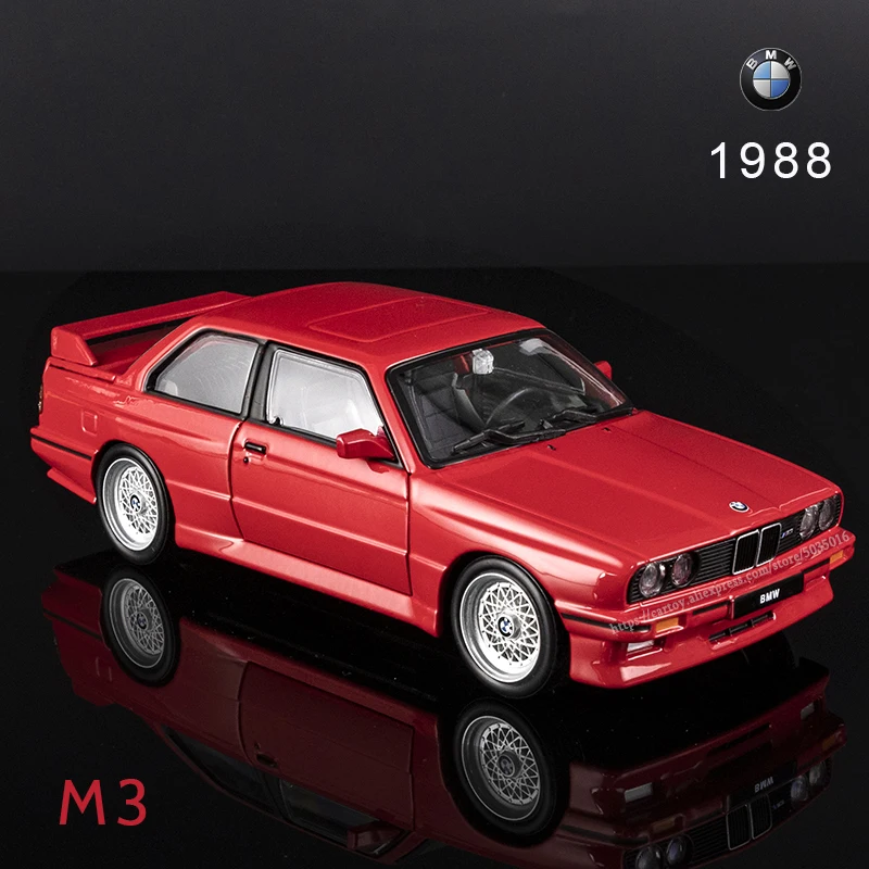 Bburago 1:24 BMW M3 (E30) 1988 Roadster Simulation Alloy Car Die Casting Model Crafts Decoration Collection Toy Tools Gift