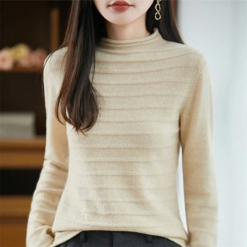 

New Autumn and Winter Half Turtleneck Women's Knitted Pullover Loose Fashion Warm Base Knitted Sweater