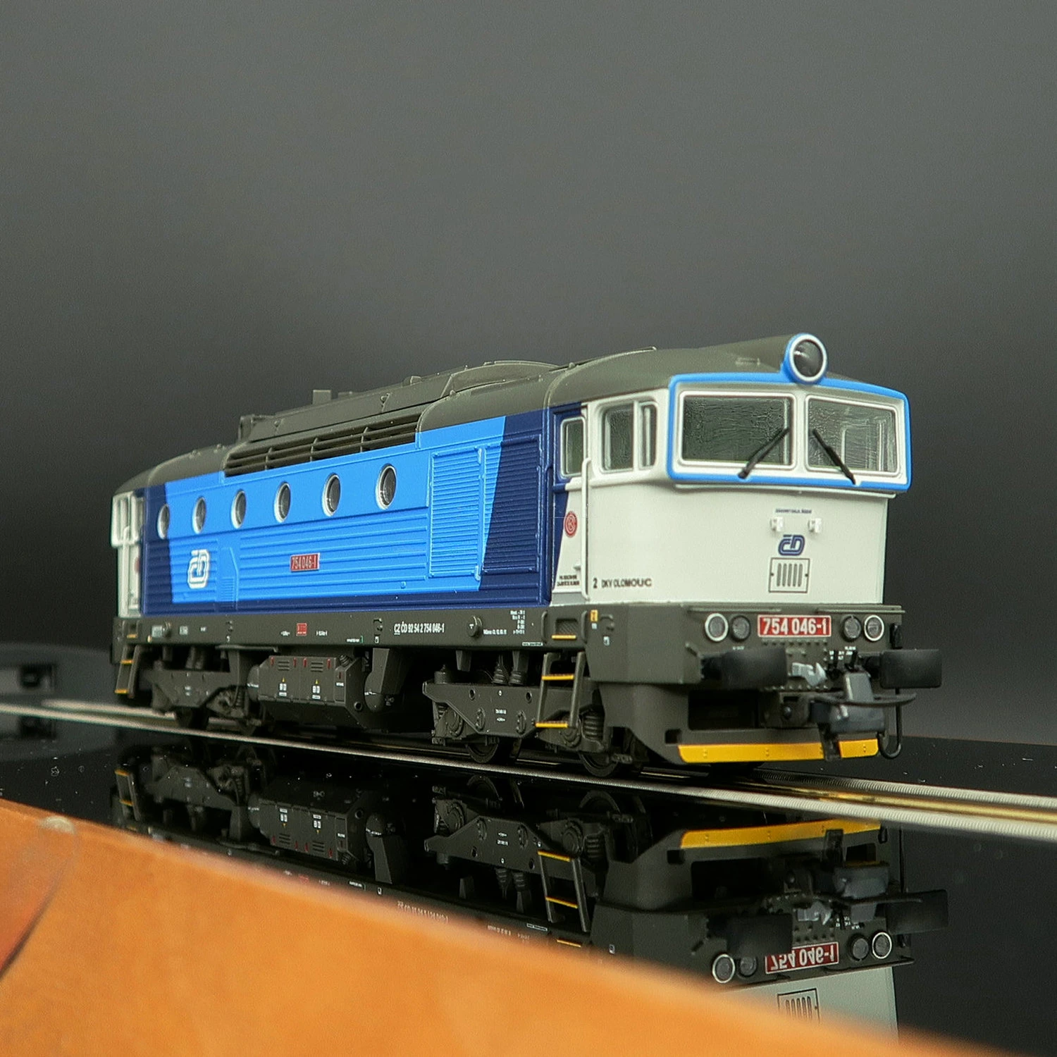 ROCO Train Model HO Type 1/87 71024 754 Diesel Locomotive Digital Sound Effect CD Czech Version Rail Car Model Toy