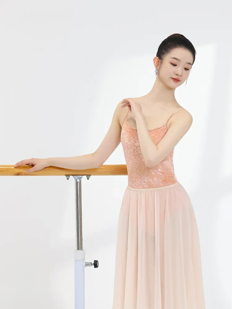 Vêtements de ballet en velours rose pour femmes adultes, justaucorps de danse ballerine, justaucorps de gymnastique, combinaison de ballet éducative, robe de base