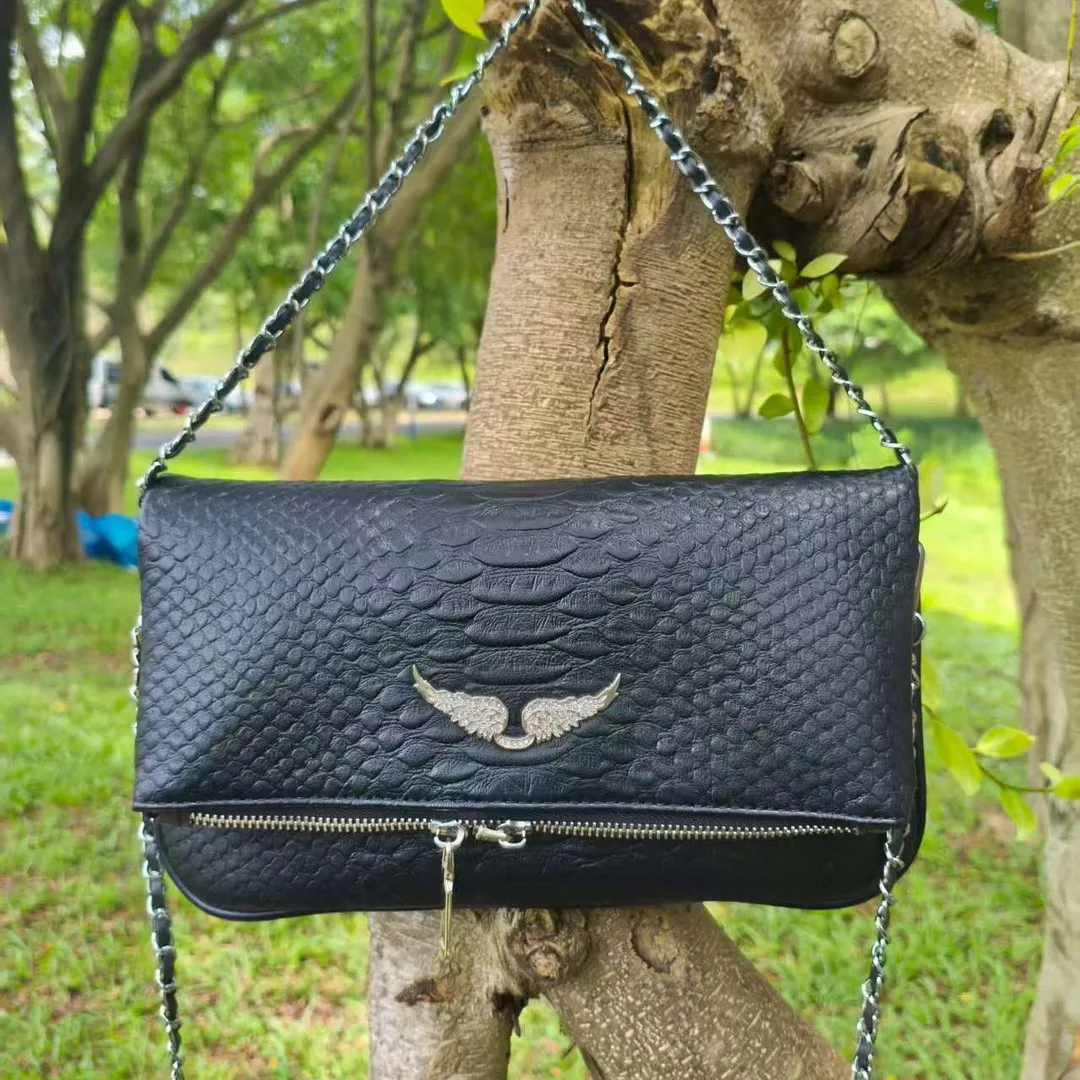 

New Women's Studded Rhinestone-Embellished Envelope Bag Trendy Crossbody & Clutch with Chain Strap, Chic & Versatile Daily Style