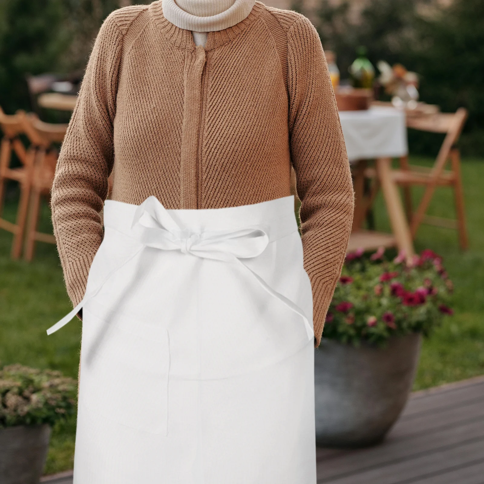 

Universal Apron Half Length Waist Apron Single Pocket Restaurant Kitchen Grilling Bbq Cooking Workwear Maid