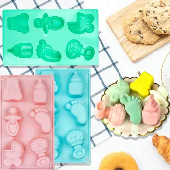 35孔矽膠模具,可用於製作嬰兒派對裝飾,包括嬰兒腳印、奶瓶、奶嘴、連身衣、搖籃、小熊造型糖果巧克力模具以及蛋糕裝飾。 8 最佳銷售 嬰兒矽膠模具 - №8