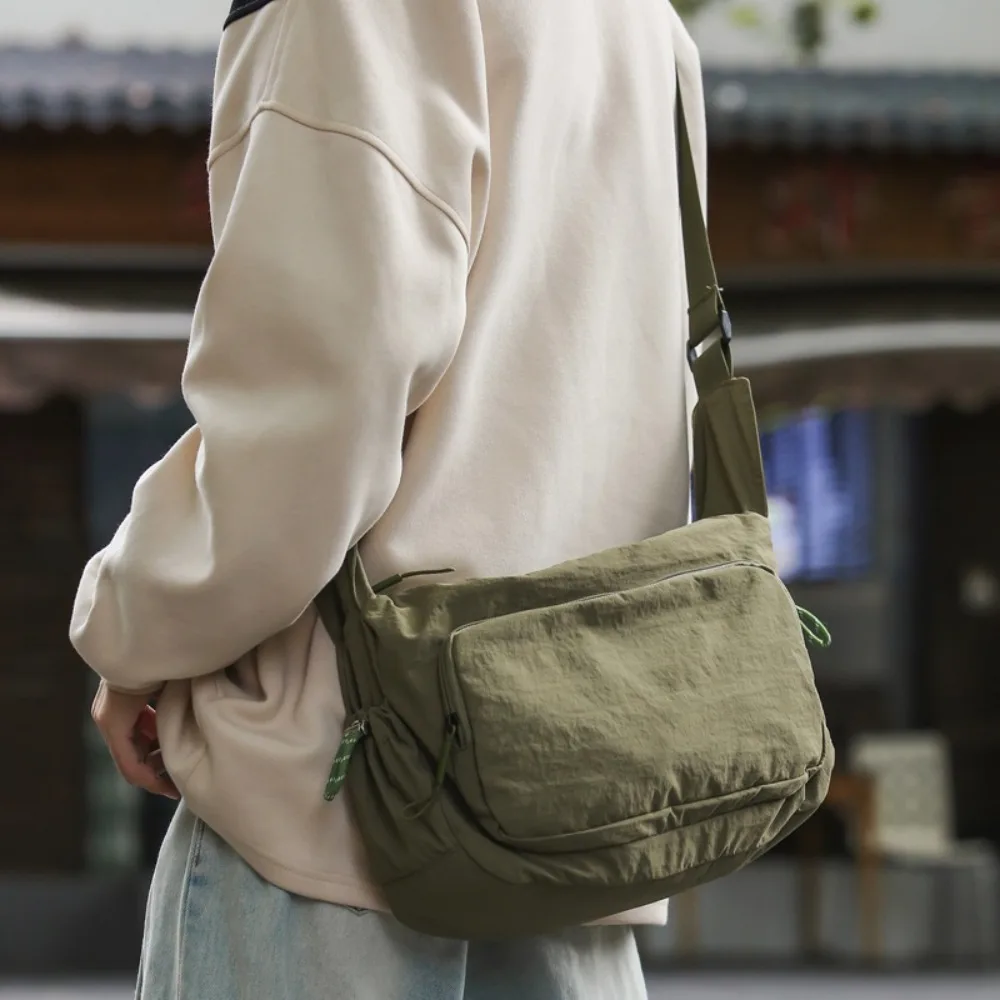 Simple Fashion Crossbody Bag Casual Fitness Sport Shoulder Bag Large Capacity Solid Color Nylon Bag Boys