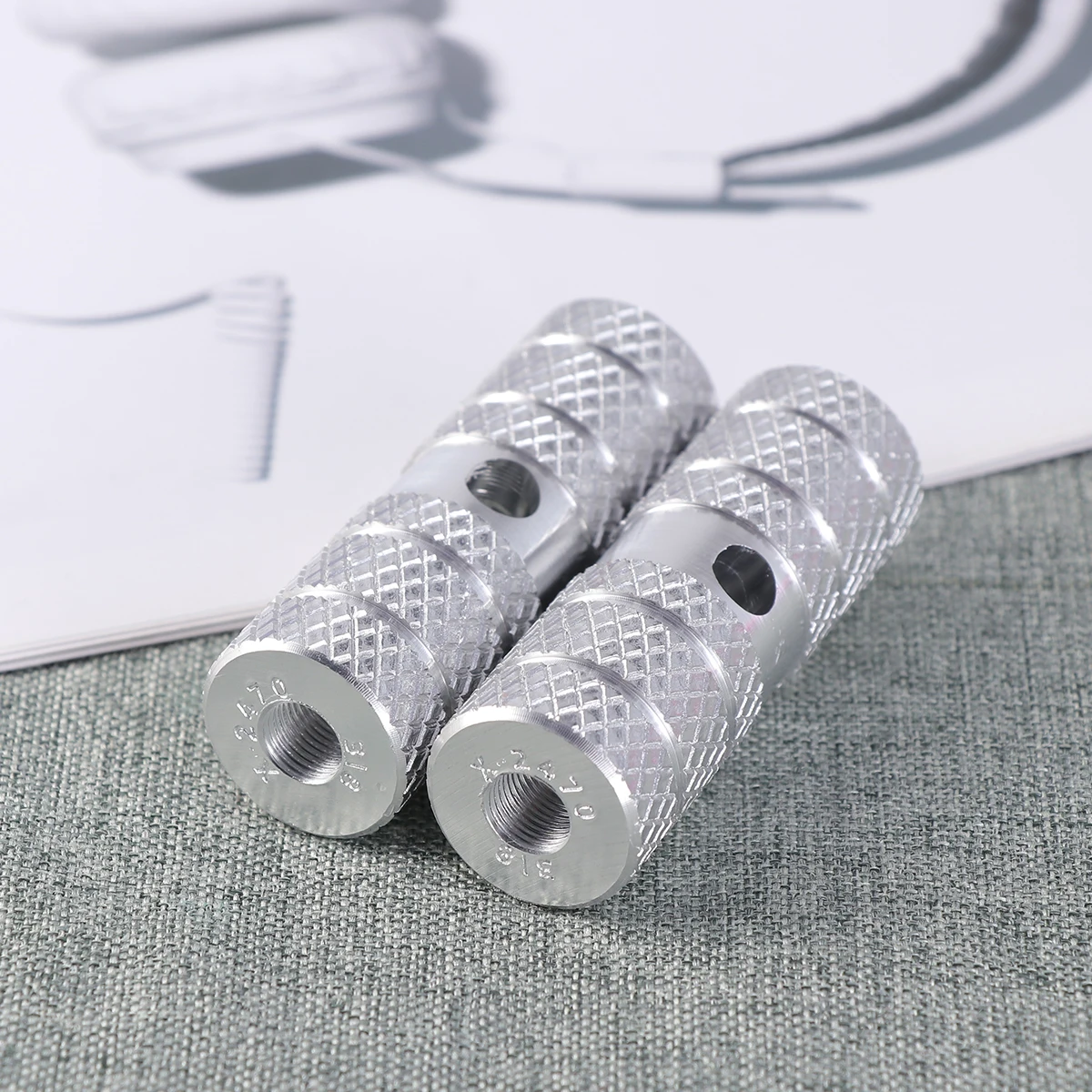 

Aluminum Alloy Bicycle Cylinder Seat Axle Pegs 9.5Mm 10Mm Quick Release Pedal For Mountain Bike Silver Fast Install