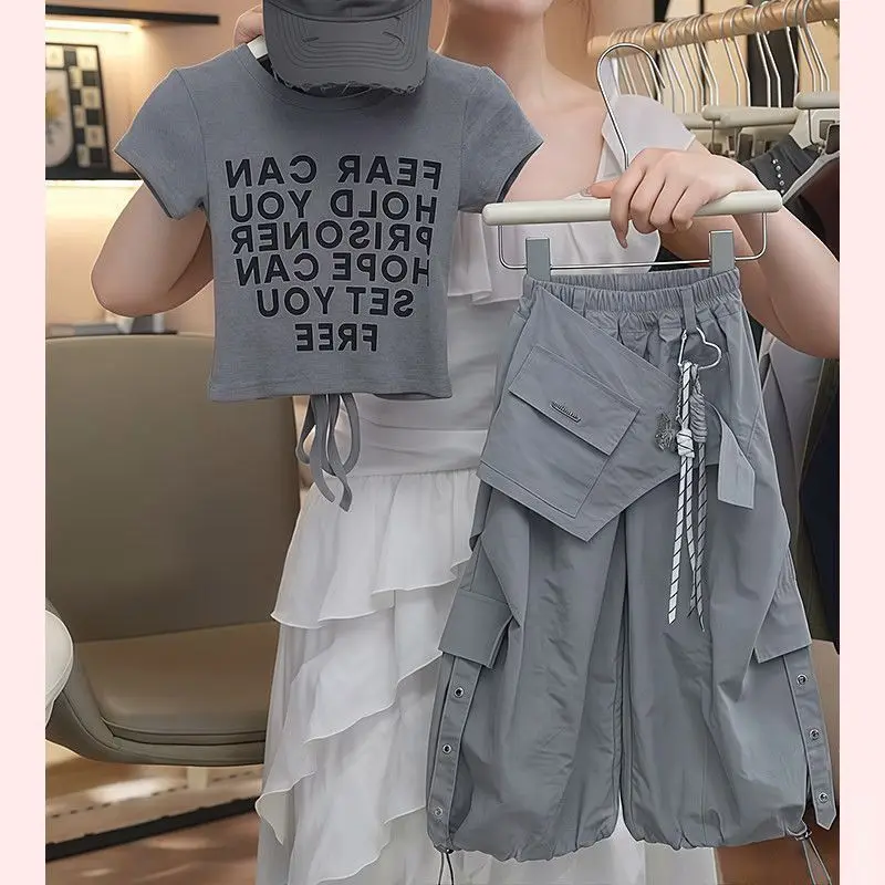 Girls' Summer Short Sleeve Set 2026 New Style Girls' Elegant T-shirt Children's Fashion Sweet Cool Work Pants Two Piece Set