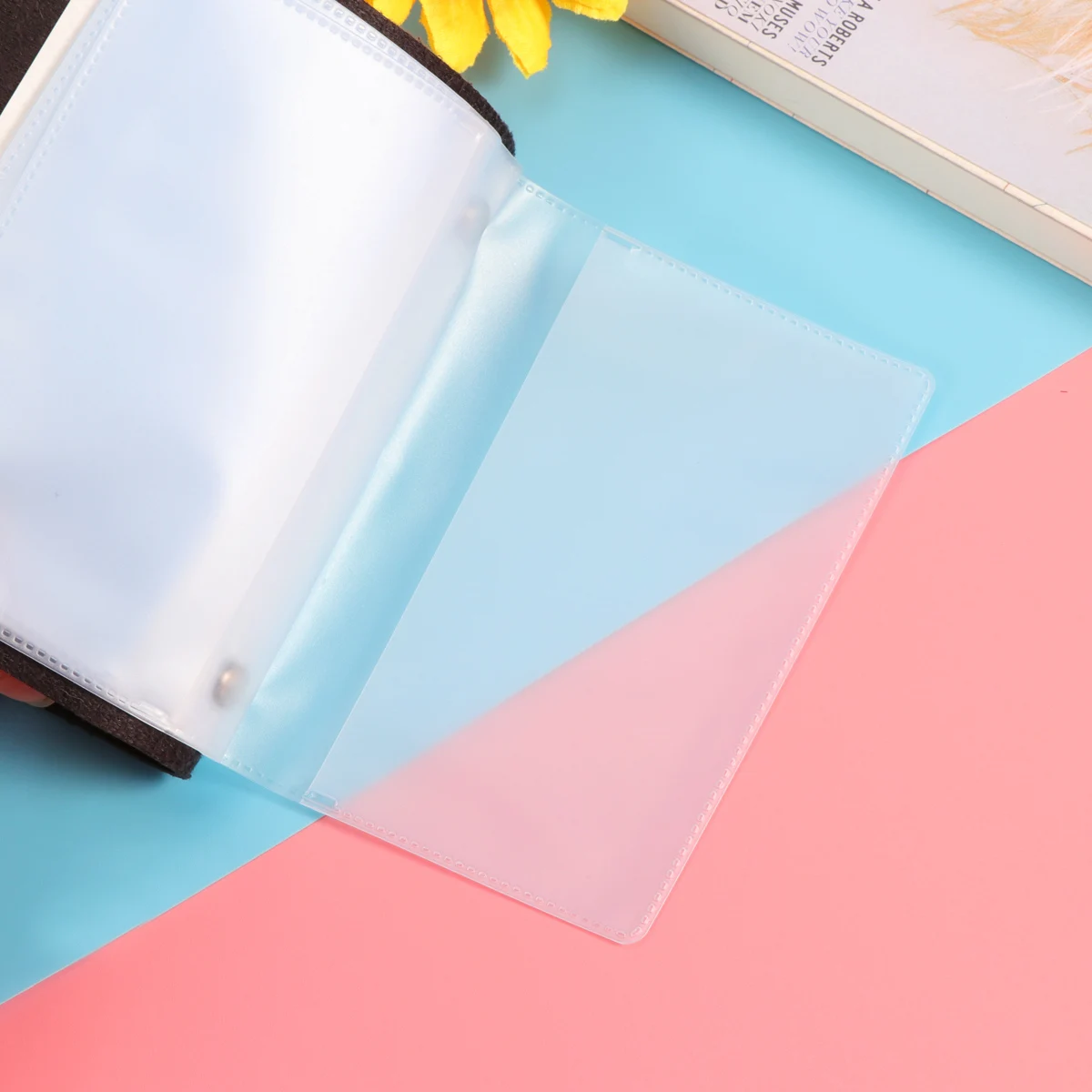 

12 Slot PU Credit Card Holder Compact Organizer for Travel Small Pouch Wallet Case Men Women Gift Bag Credit Case