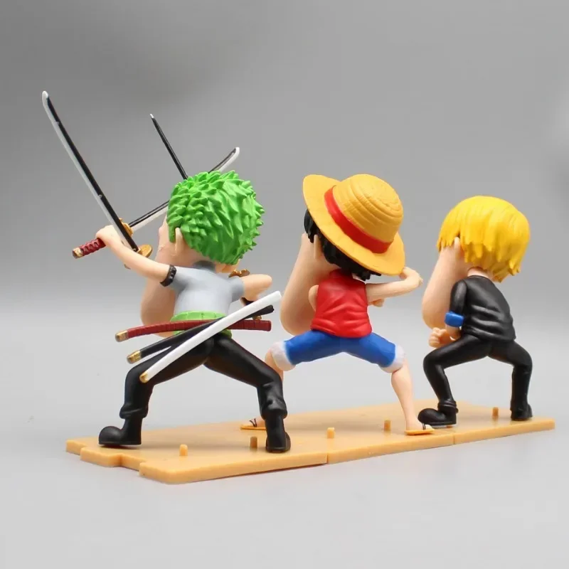 15Cm One Pieceของเล่นลิงD Luffy Roronoa Zoro SanjiตลกAction Figure Hunger Trioยืนรูปปั้นPVCอะนิเมะรุ่นเดสก์ท็อปของขวัญ