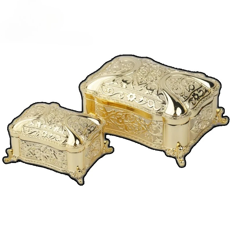 Fashion Design Gilded Wedding Set Jewelry Box Perfume Pot Candlestick
