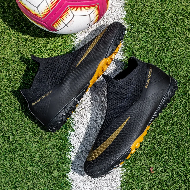 Bottes de Football pour hommes chaussures de Football en salle professionnelles crampons de Football antidérapants chaussures de Football d'entraînement pour garçons baskets de Sport athlétiques