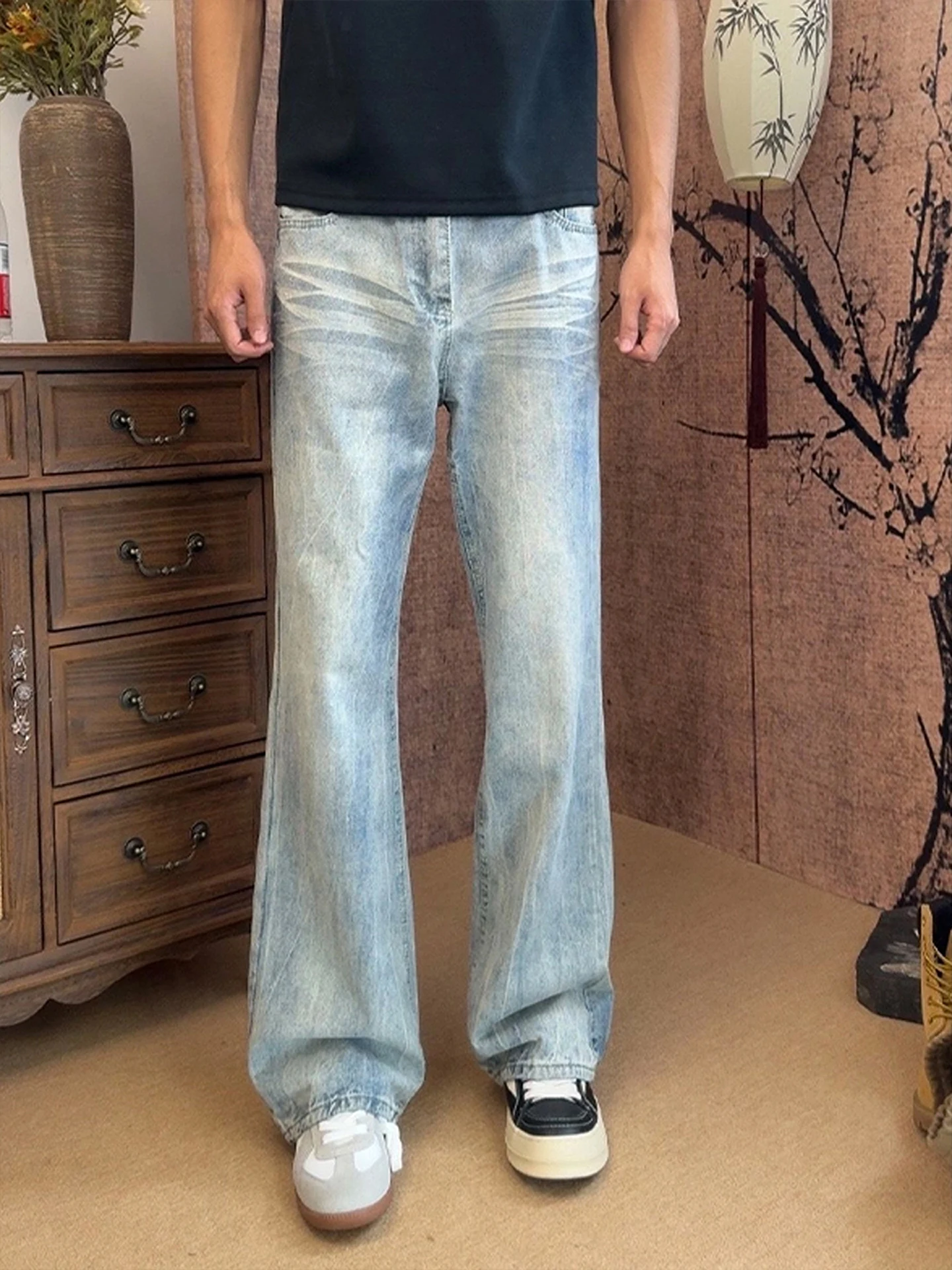 

Light Blue Lightning Pattern Men's Jeans High Waist Straight Leg Micro Flared Casual Comfortable Denim Pants for Autumn