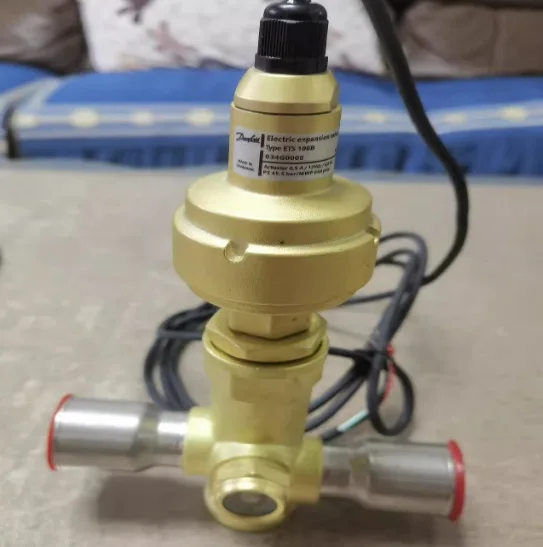 

034G0006 Danfoss expansion valve ETS100B DANFOSS electronic expansion valve 034G0506