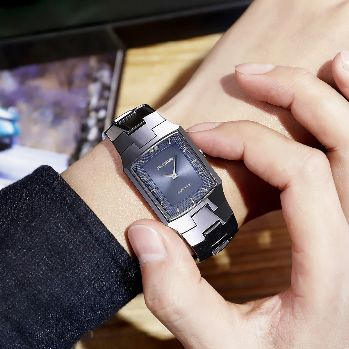 Мужские часы, вольфрамовые часы, квадратные циферблаты, вольфрамовая сталь в форме тонно, кварцевый механизм, швейцарский механизм Ronda, сапх.