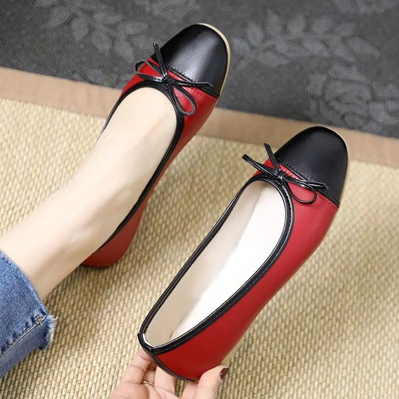 Shoes for Women 2024 Round Toe Cute Low Heel Elegant Ladies Summer Footwear White Red with Bow Moccasins Kawaii Korean Style E