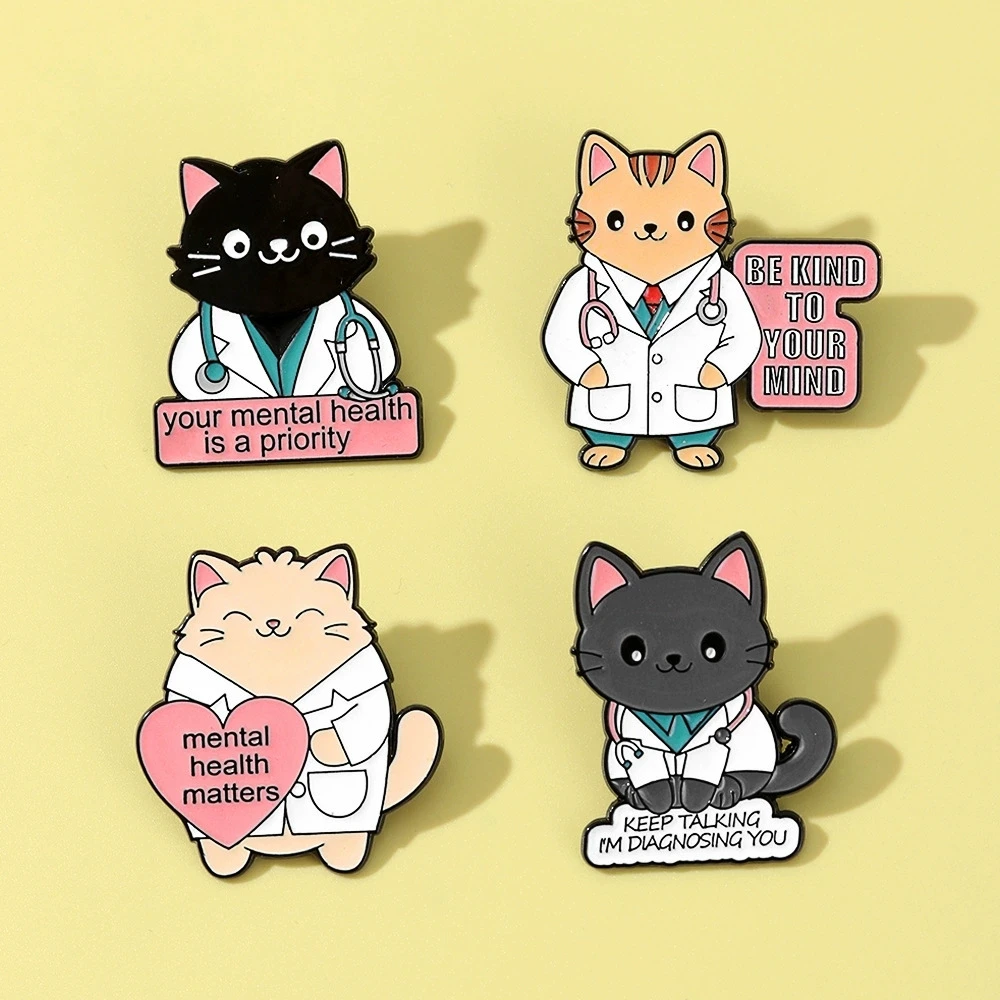 Women'S Clothing And Accessories - Leuke cartoon kat gezondheidszorg serie badges