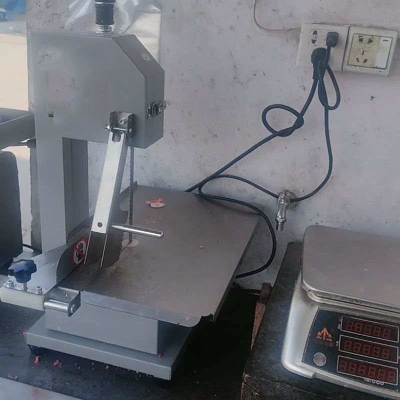 

Commercial Bone Saw Electromechanical Table Cutting Beef Bone Frozen Meat Pork Trotters Chop Ribs Frozen Fish