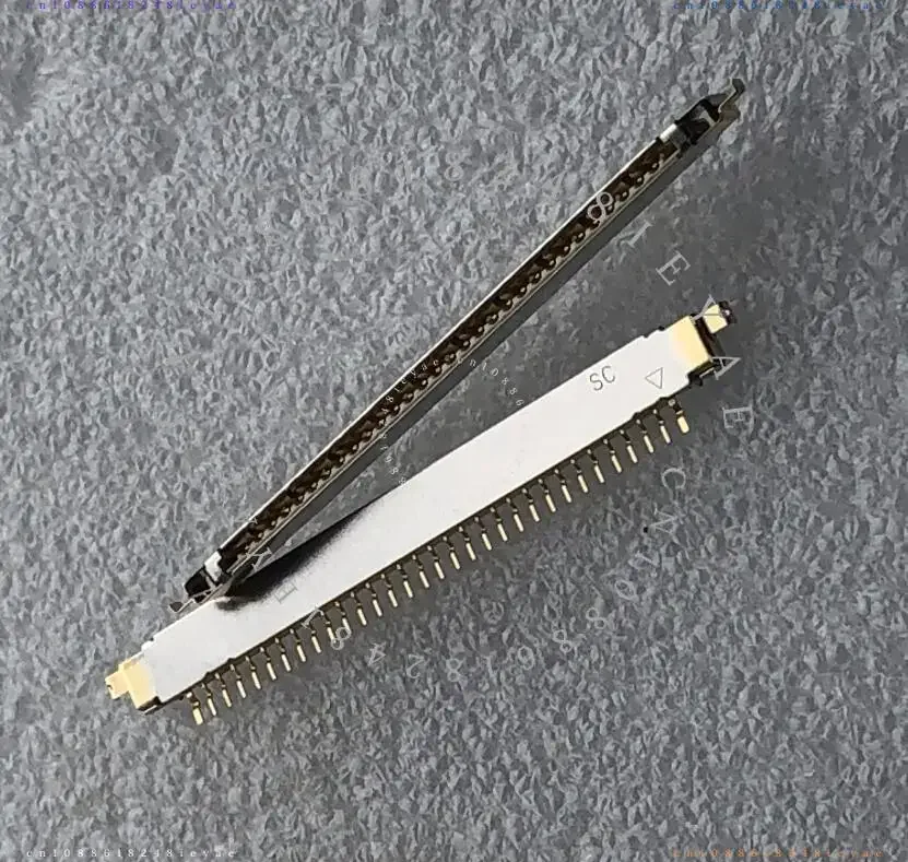 

Brand New, Screen Cable Holder Lvds 30p 32p Gold-plated Pins, High Quality, Sinking Plate Style, Medium Sticker