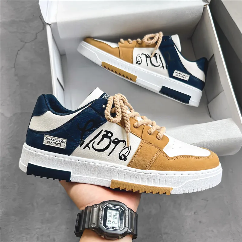 New Men Sneakers Casual Shoes Fashion Lace-Up Printing Vulcanized Shoes Breathable Canvas Graffiti Flat Shoes Zapatos De Hombre