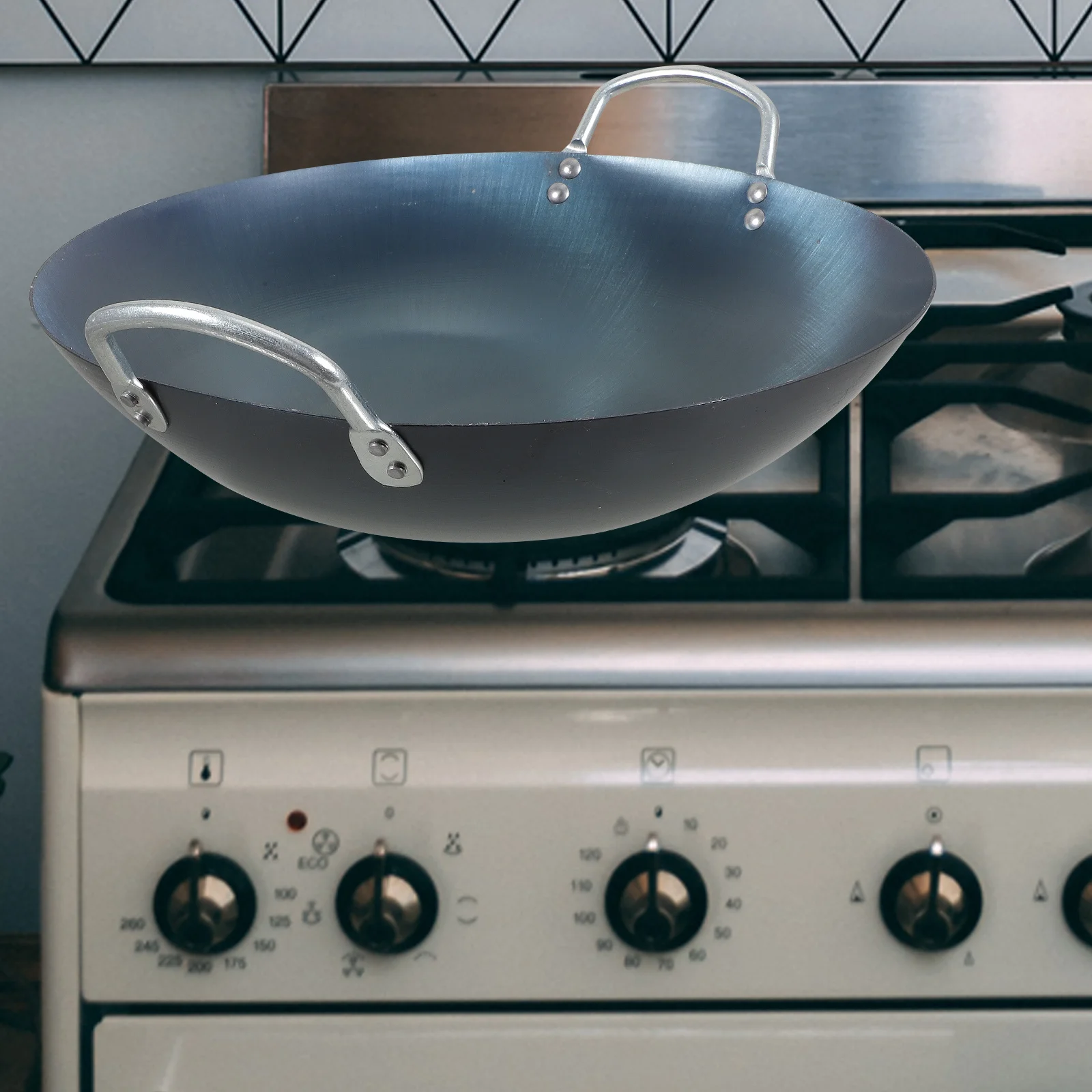 

Heavy Duty Wok Pan Large Round Bottom Iron Wok For Gas Stove Cooking Frying Steaming Multifunctional Kitchen Cookware