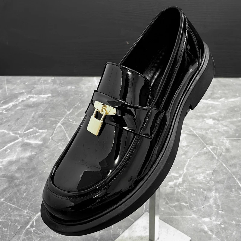 

Fashion Men's Loafers Dress Moccasins Soft-soled Casual Shoes Wedding Leather Men Business Formal Shoes Driving Shoes