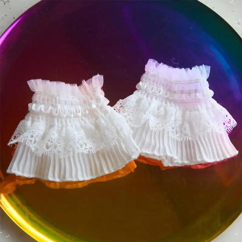 T5UF 1 Пара дамы.