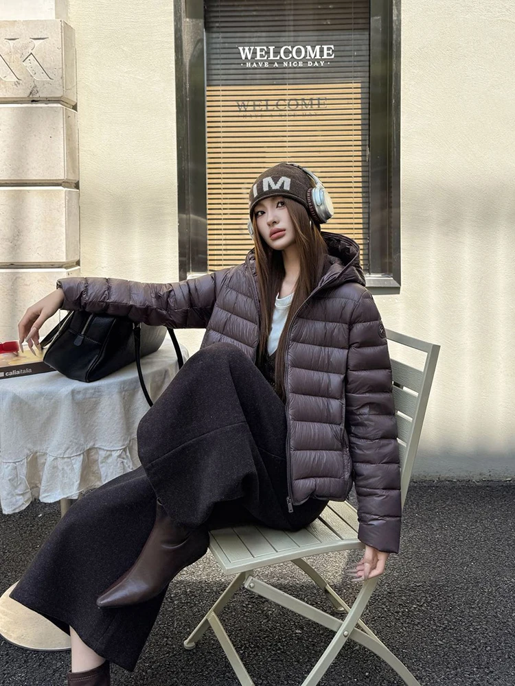 Winter Pork Rib Style Lightweight Hooded Down Jacket Women White Duck Down Waterproof Outwears Female Warm Parker Down Jacket