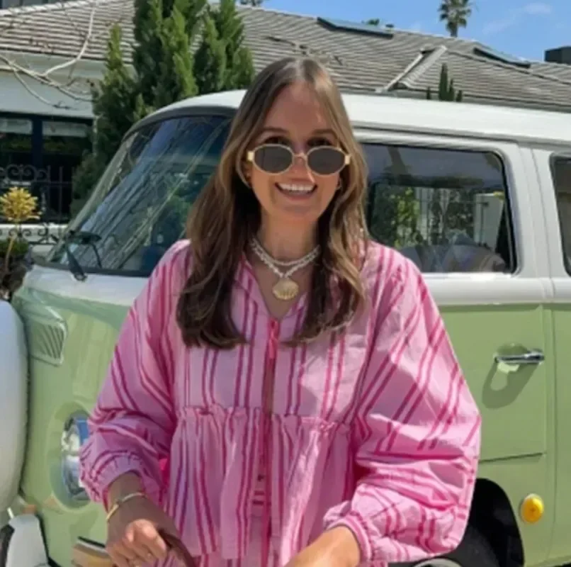 بذلة نسائية بأكمام منفوخة برباط من الدانتيل ، قمم برقبة على شكل حرف V نصف كم ، شورت بخصر مرن ، ملابس منزلية صيفية ، ملابس عطلة ، مجموعتان