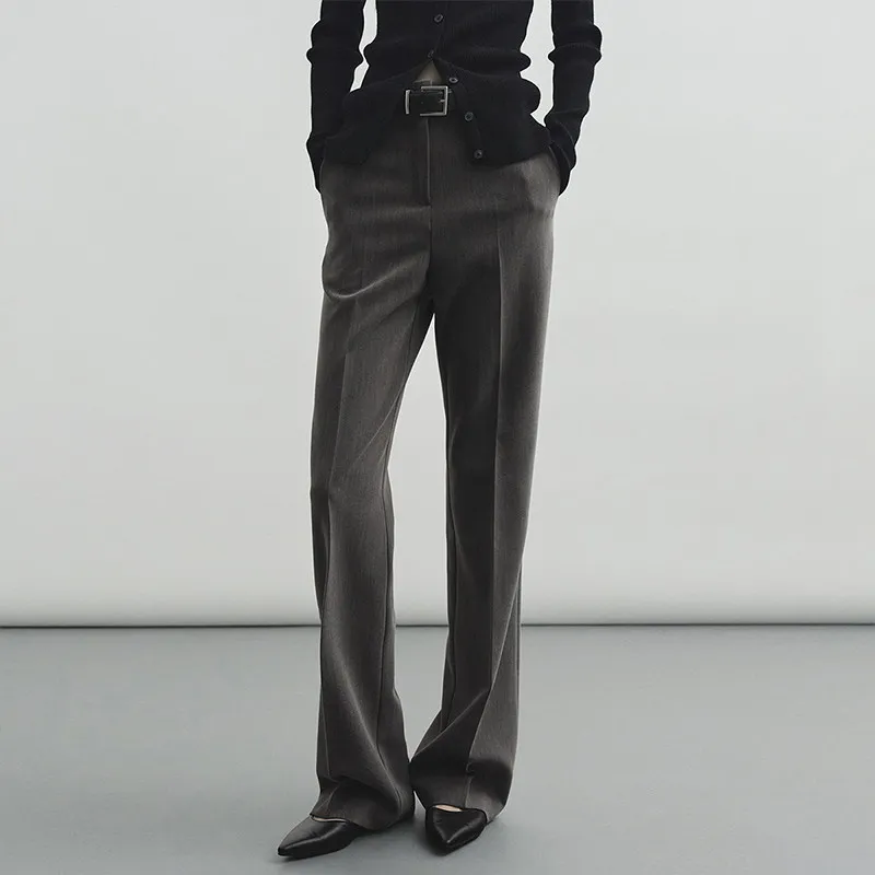 

Женские слегка расклешенные брюки с драпировкой, подходящие для собеседований, делового стиля, поездок на работу, повседневной носки, прямого кроя.