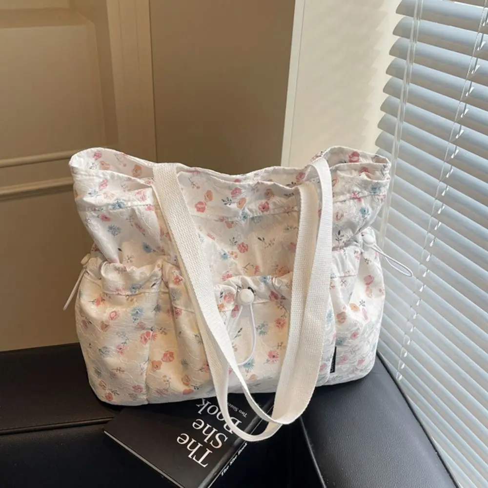 

Sweet Harajuku Aesthetic Handbag Large Capacity Korean Style Floral Tote Bag Underarm Cloth Drawstring Shoulder Bag Outdoor