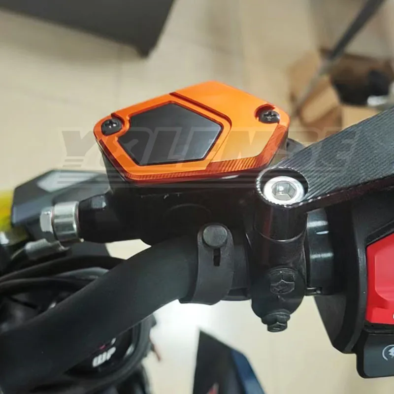 2024 جديد ل DUKE 390 ل DUKE 250 2024 2025 دراجة نارية CNC الجبهة سائل الفرامل خزان النفط كأس غطاء أسطوانة رئيسية غطاء