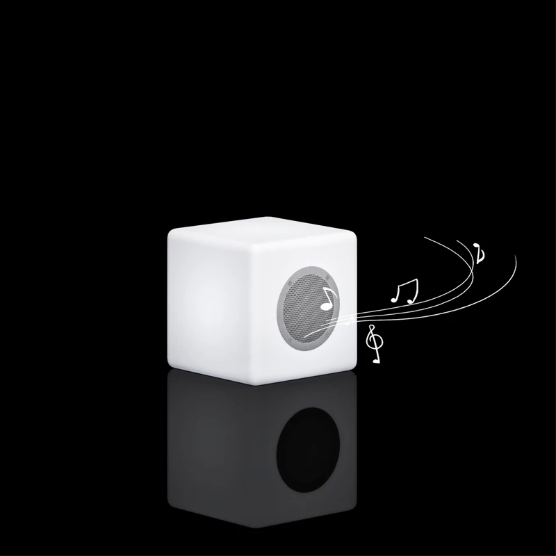 

Potable 20cm Square LED Light Speaker Novel Lighting Gift Cube Music Box Rechargeable Cordless Luminous Speakers Riq-SC01