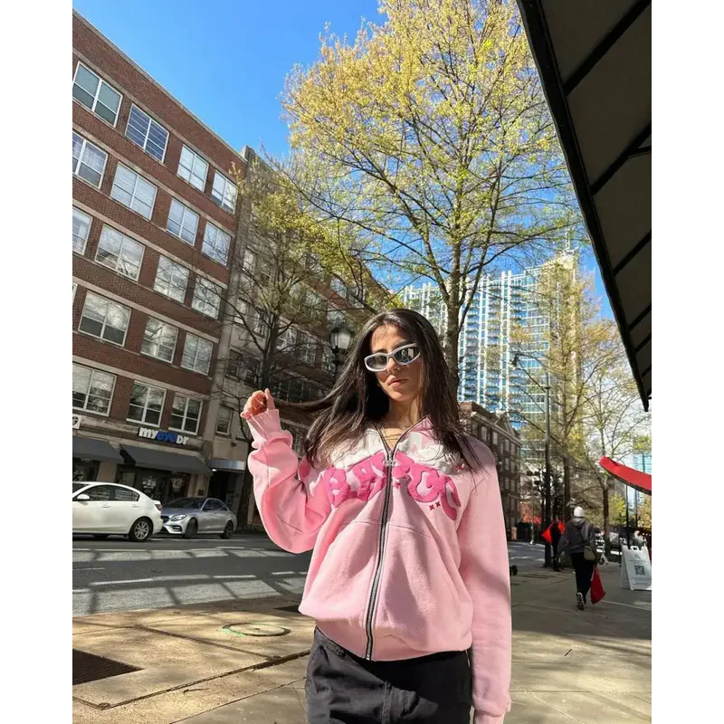 เสื้อโค้ทมีฮู้ด Y2K พิมพ์ลายตัวอักษรสำหรับผู้หญิงเสื้อโค้ทสไตล์สตรีทแบบหลวมเสื้อกันหนาวไหมพรมฤดูใบไม้ผลิและฤดูใบไม้ร่วงอเมริกาแบบย้อนยุค