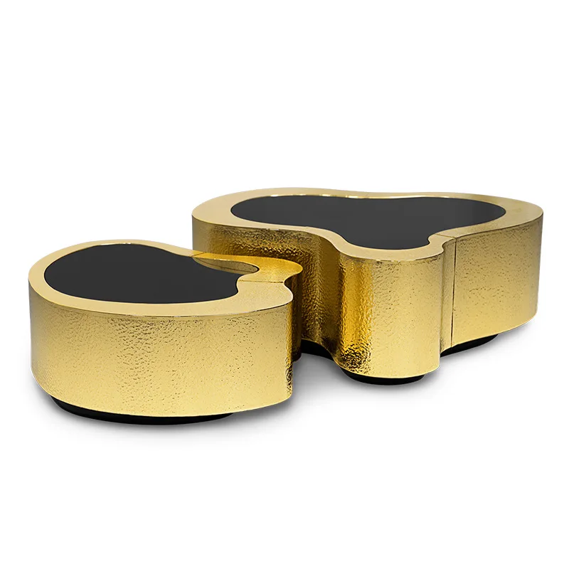 Speziell geformter, personalisierter Couchtisch mit Wellenmuster