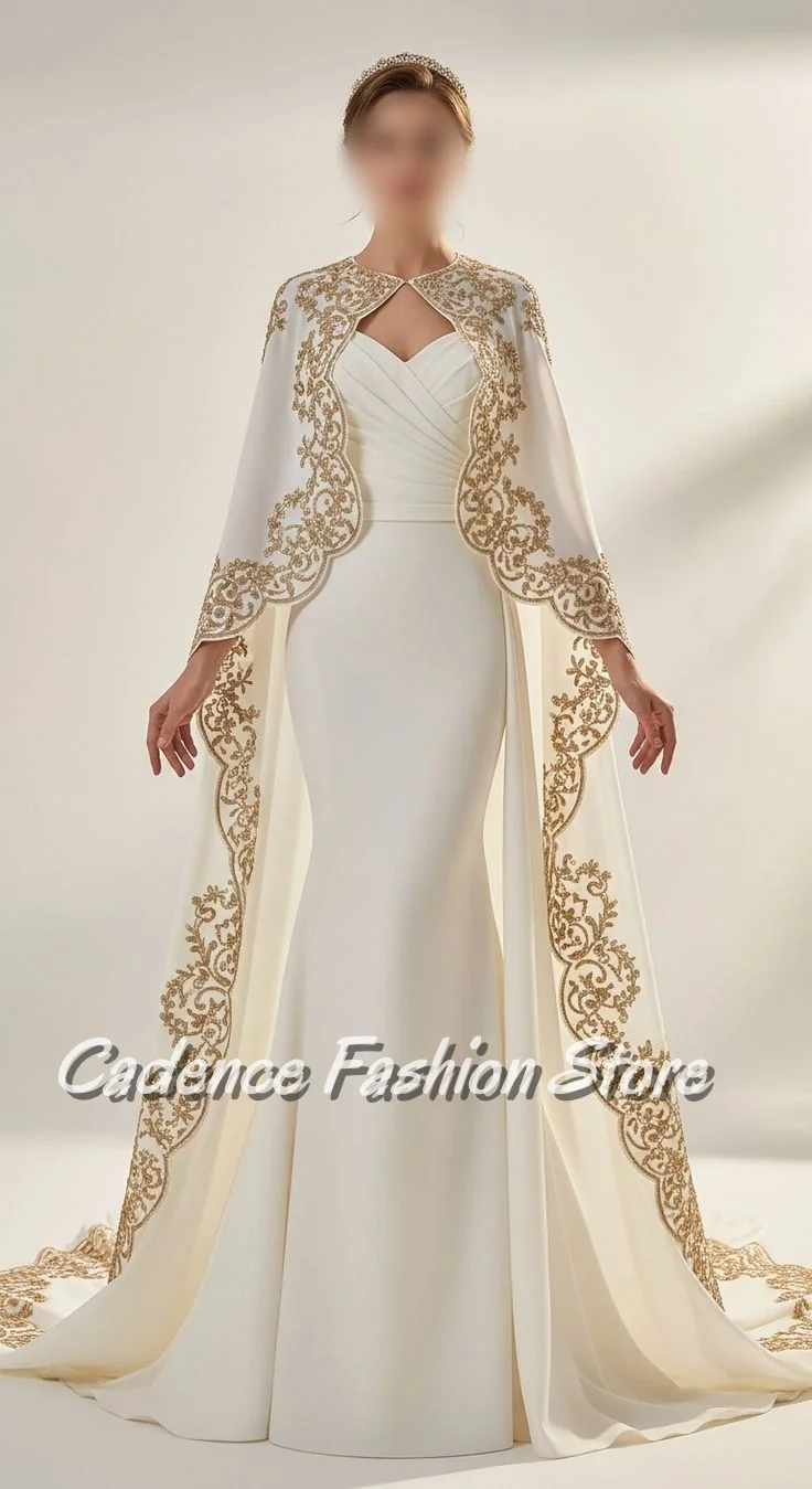 Maßgeschneiderter weißer Rundhalsschal mit Schleppe, elegante Brautkleider, V-Ausschnitt, plissiert, Fischschwanz und Boden, goldener Spitzeneinsatz, Brautmode