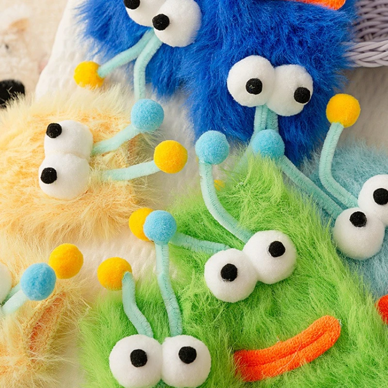 مضحك الكرتون الوحش الجوارب الخريف الشتاء المرجان الصوف جوارب يمكن السير بها على الأرض للنساء زوجين النوم جورب جوارب غامضة جوارب عيد الميلاد