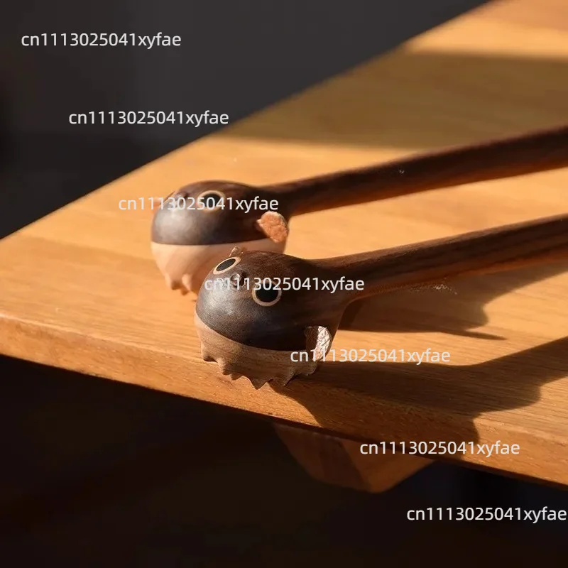 Suitable for Cute Itching Stick Massage Hammer Lazy Claw Back Itching Artifact Wooden Scratch Back