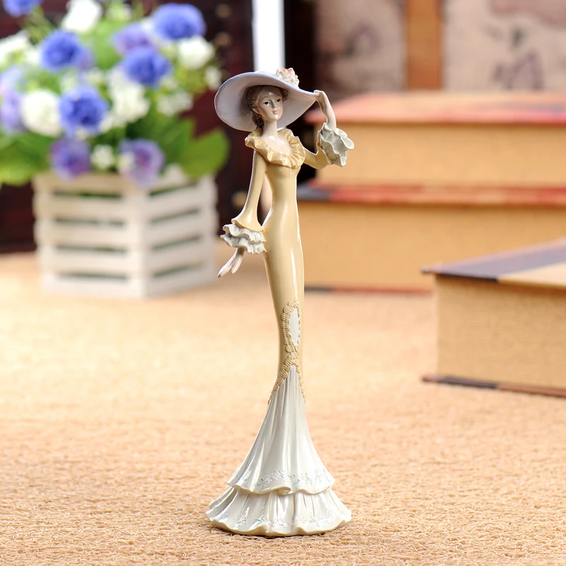 European Resin Victorian Girl Statues Accessories Home Livingroom Desktop Figurines Decoration Office Table Sculpture Adornments