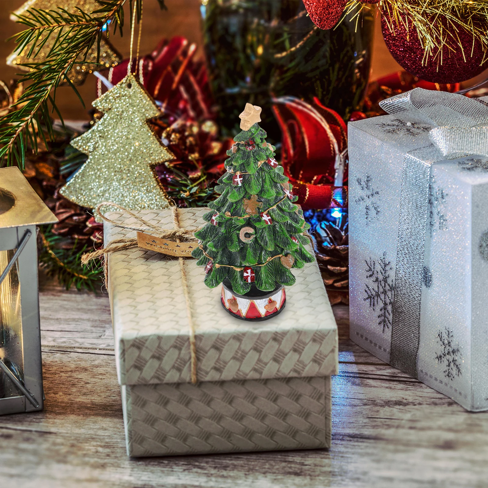 

1PCS Christmas Decoration Desktop Resin Mini Xmas Tree Figurine Holiday Party Photo Prop nament Cake Topper Table