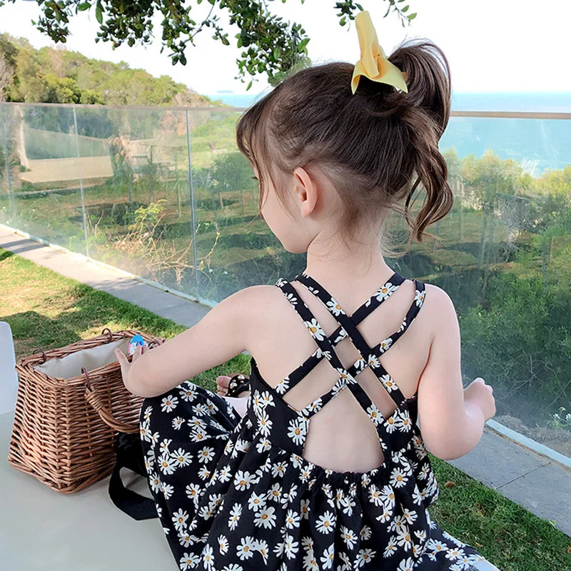 

2025 Children's Clothing Summer Children's Chiffon Daisy Girls' Dress Street Vendor Source Floral Suspender Princess Dress