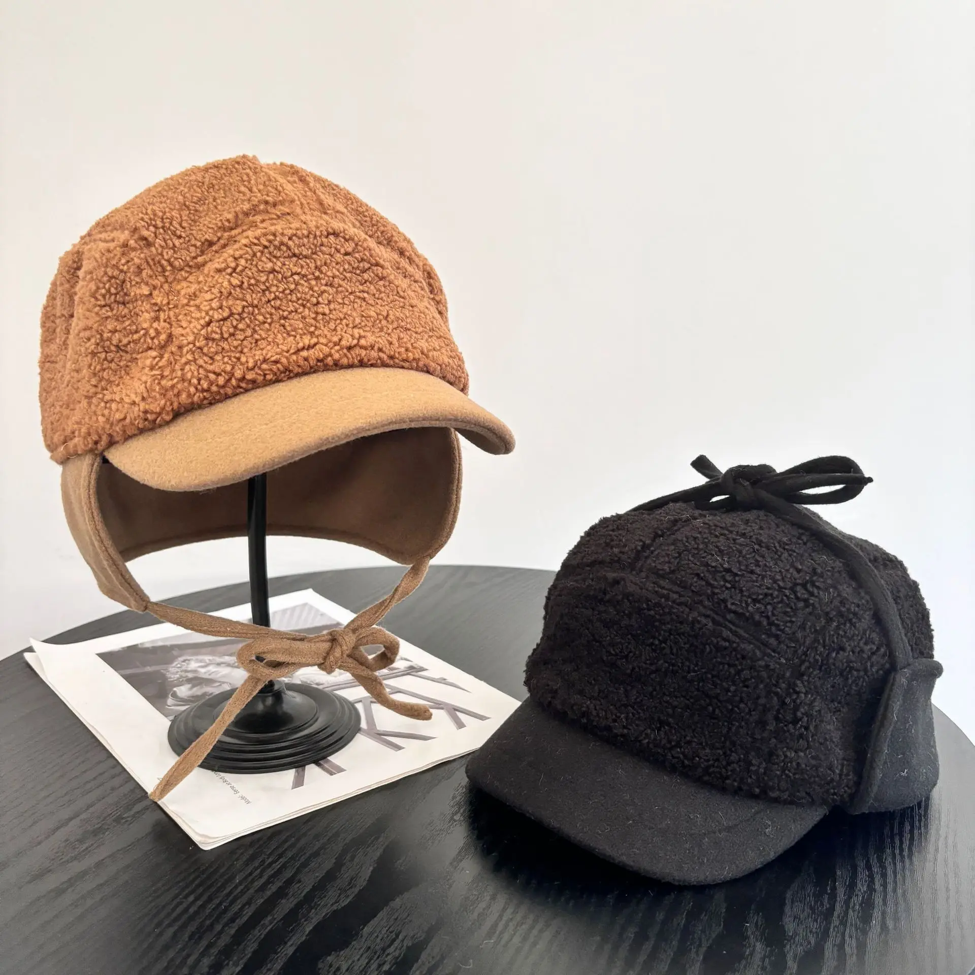 フェイクシープスキンの帽子-女性用-秋冬用つば付き帽子-耳当て付きボンバーハット-野球帽-プラッシュ