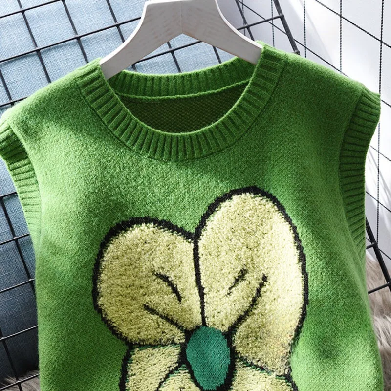 Lady Sweaters Beige Cropped Waistcoat Short Loose Knit Vests for Women Flowers Pullover Y2k Elegant Clothing Classic Warm