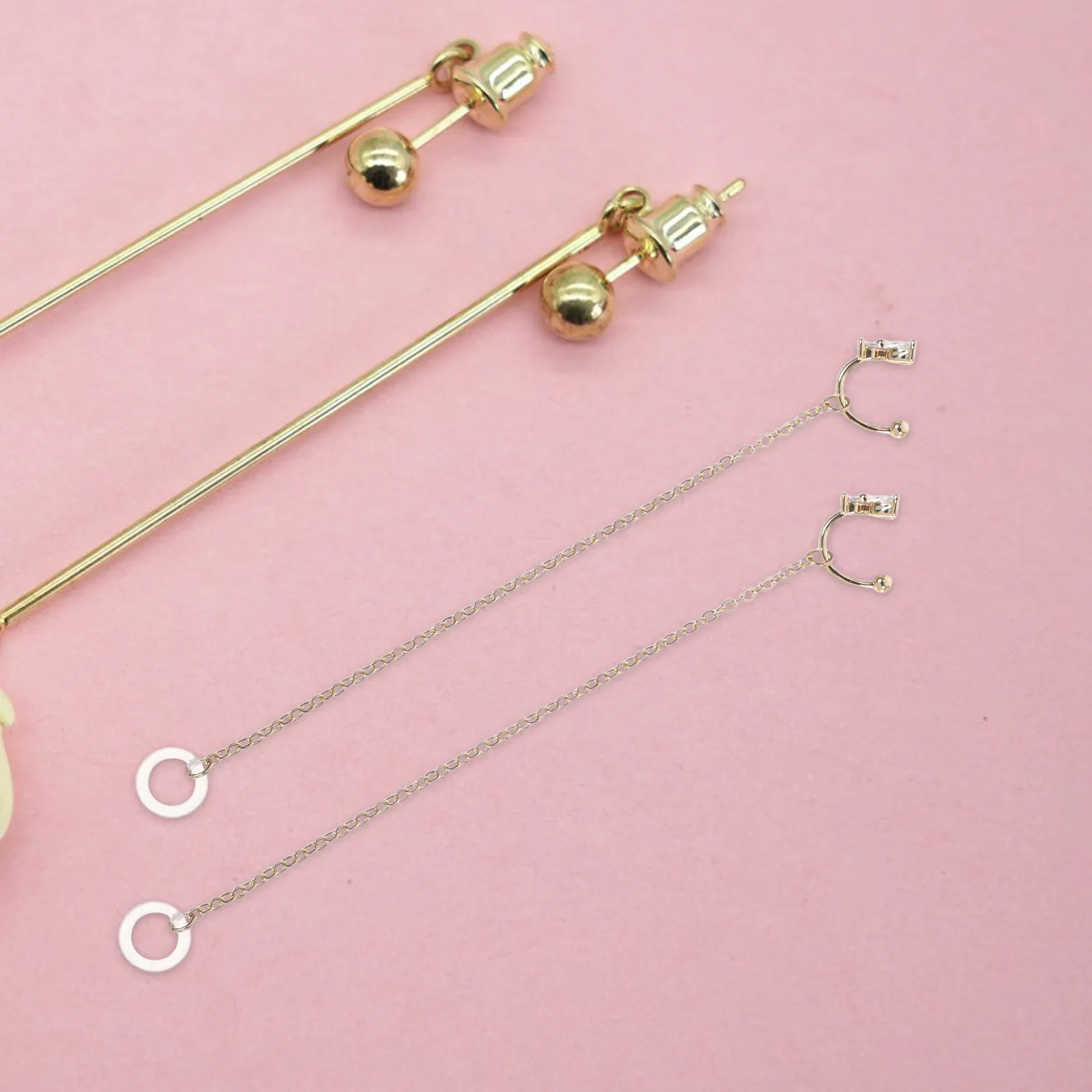 1Pair Earphone Anti Lost Earring Chain Chic Holder Strap Compatible with Wireless Earbuds for Women Earring Strap