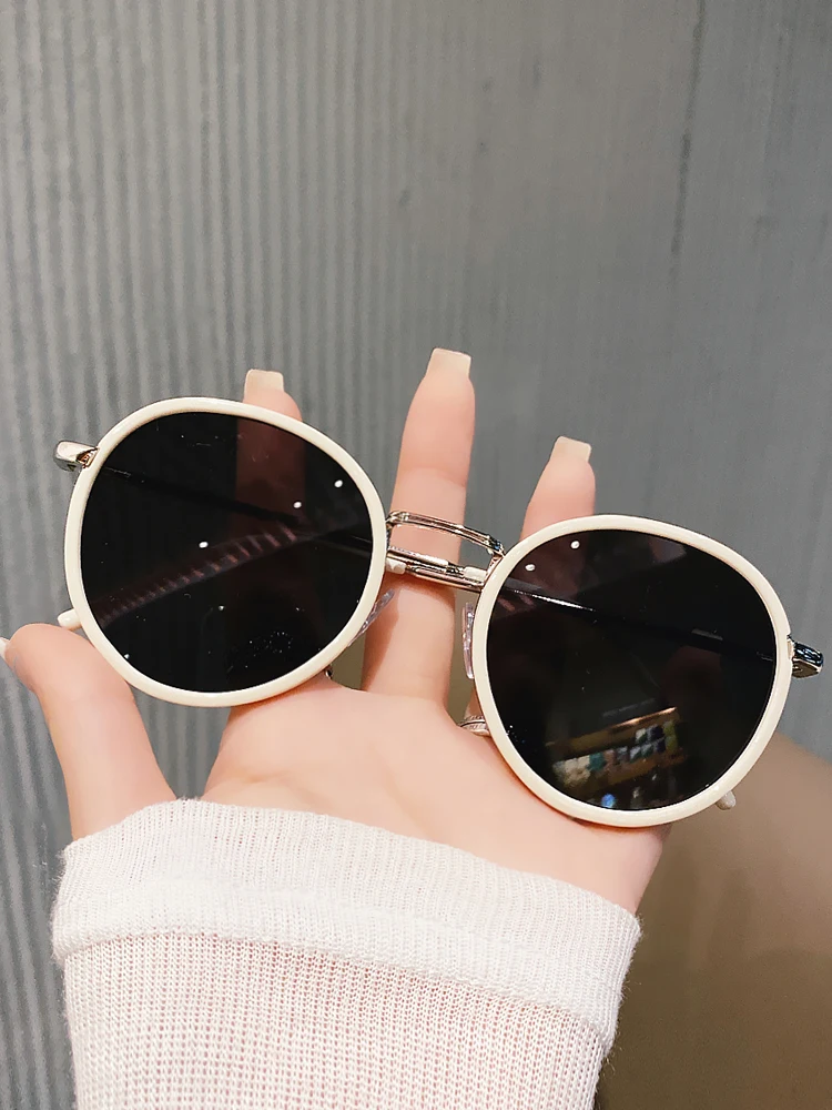 cherry-koko-retro-round-frame-korean-style-women's-sunglasses-white-natural-look-popular-internet-celebrity-glasses