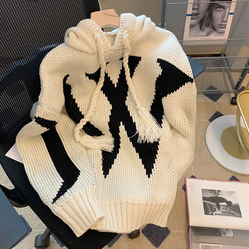 High-End Floral Letter Embroidery Hoodie Knitted Sweater Loose Lazy Sle Knitwear for Men And Women Autumn Season Retro Japa...