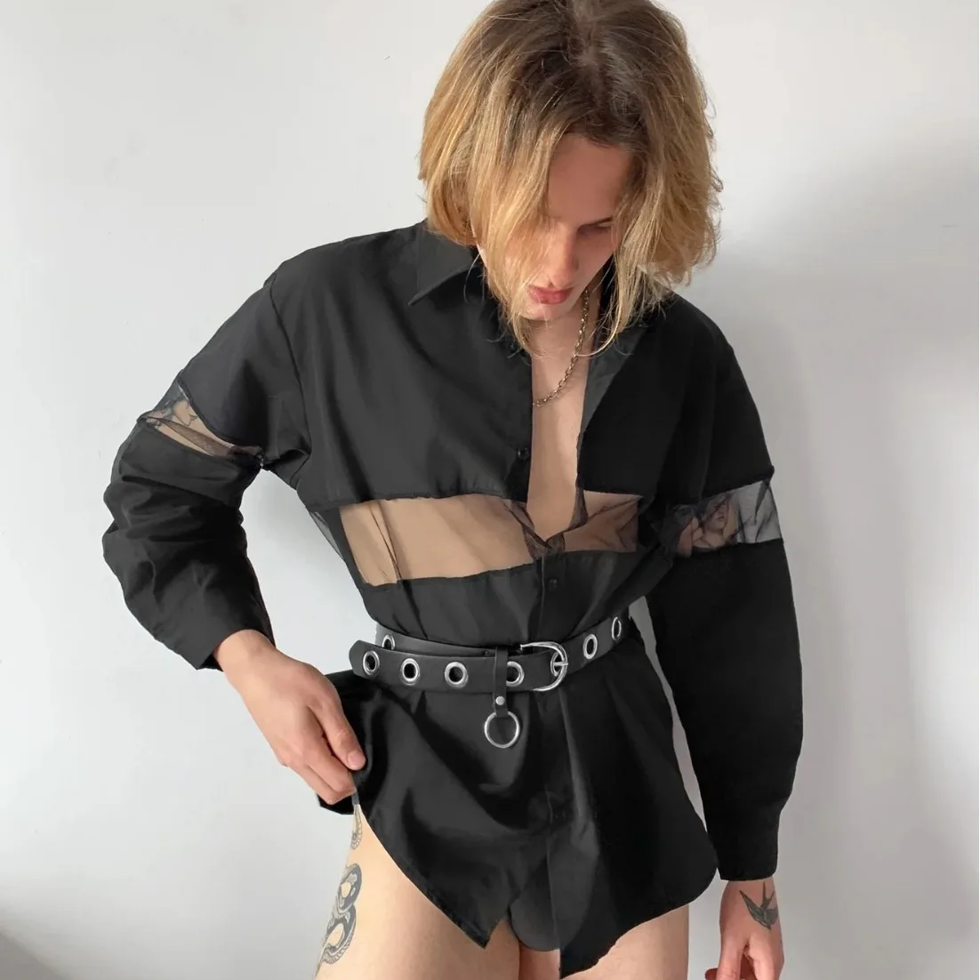 

Прозрачная сетчатая рубашка в иностранном стиле, модный свободный минималистичный топ, рубашка-кардиган с темным ветром