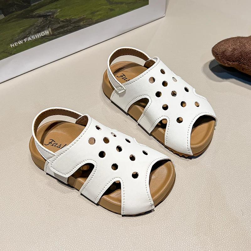 

Детские сандалии из искусственной кожи для девочек, лето 2024, нескользящая пляжная обувь для малышей, однотонные шикарные удобные уличные сандалии босиком Ins