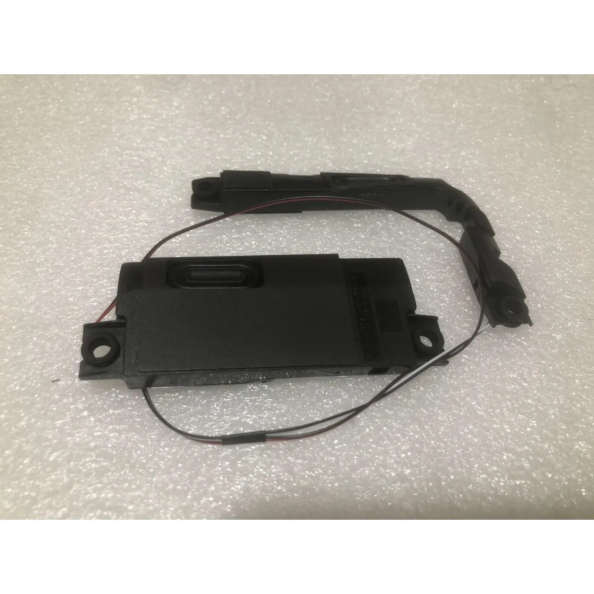 

Новый оригинальный динамик для ноутбука Lenovo ideapad 330S-15IKB AST ARR 5SB0R07221