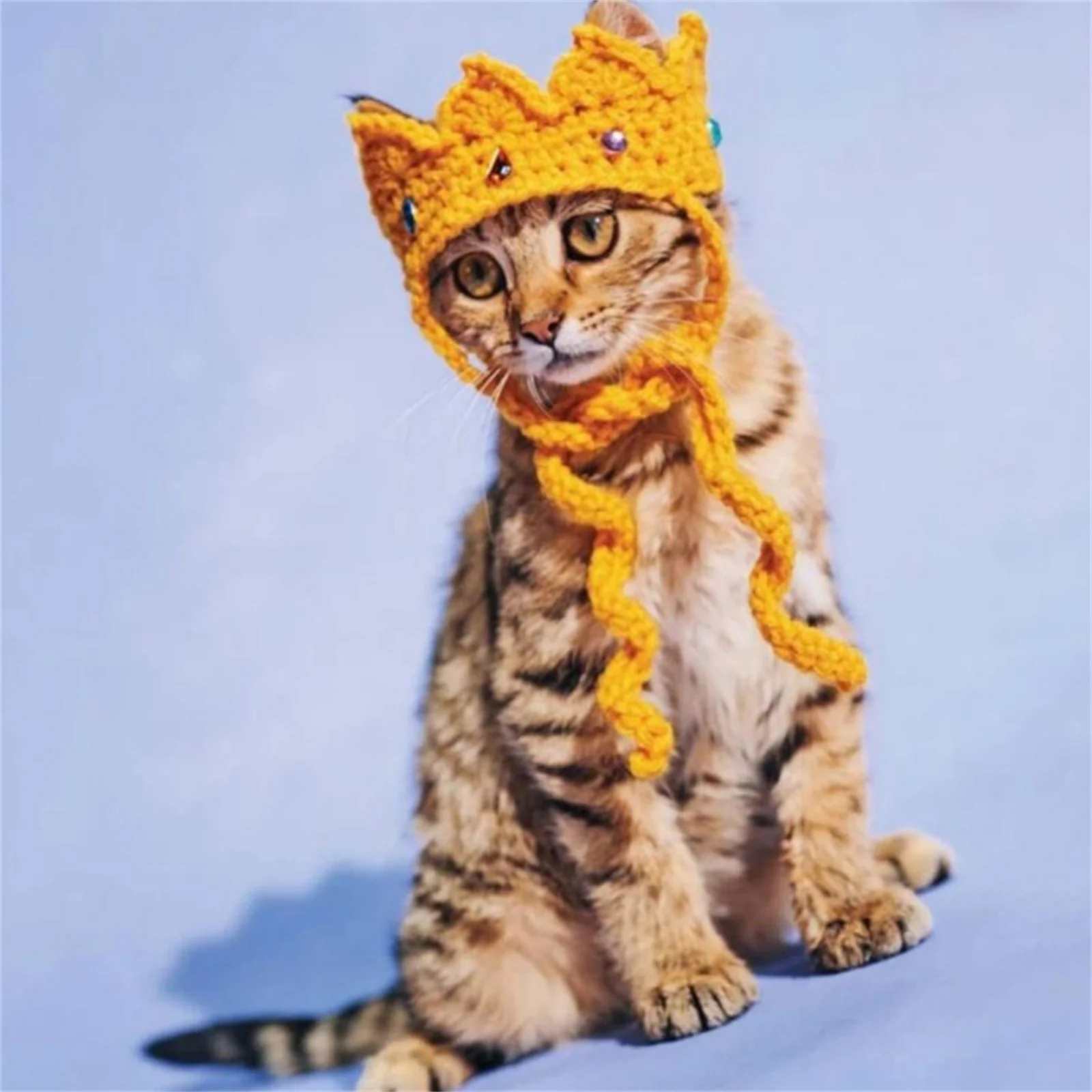 Dog Funny Transformed Clothes, King Cloak, Pet Halloween Costume, Crown Hat